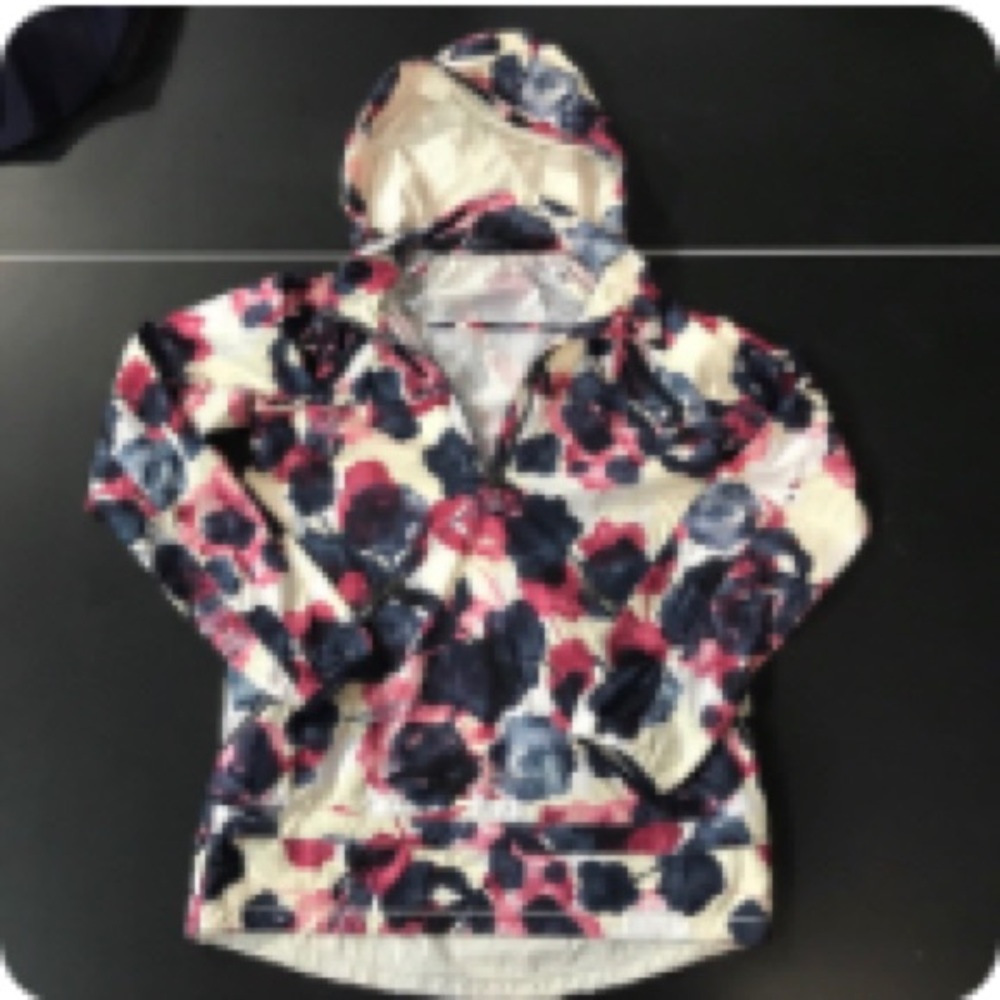 Lululemon inky floral rain coat great condition